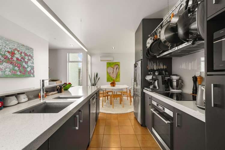 10 Fallowfield Avenue Mount Victoria_4