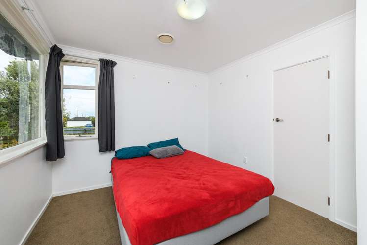 76 Monmouth Street Feilding_16