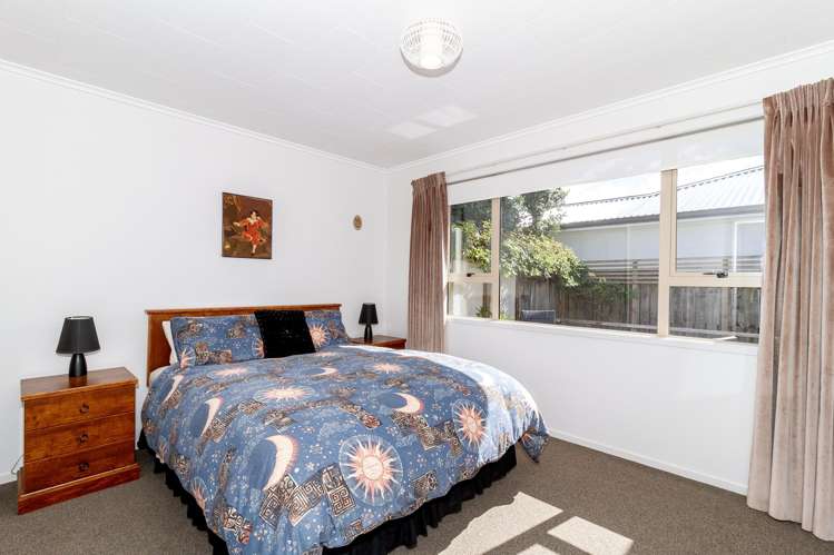 68b The Esplanade Westshore_8