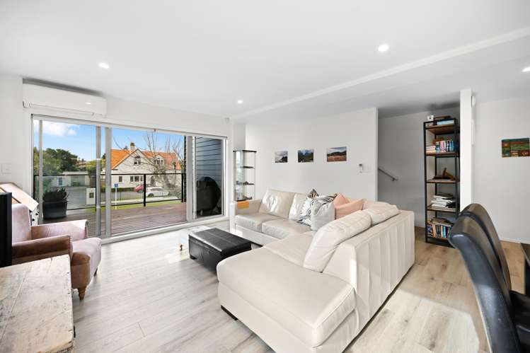 1/14 Hammond Street Hamilton Central_5