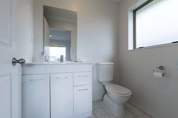 21 Mili Way Ranui_10