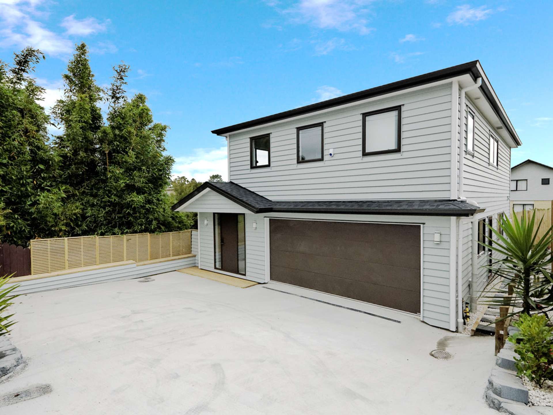 421 West Coast Road Glen Eden_0