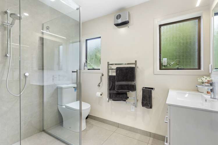 A/28a Kitenui Avenue Mount Albert_8