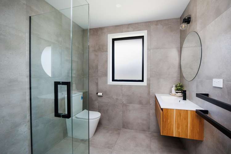 6 Ivy Lane Kelvin Grove_16