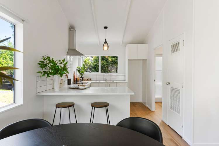 1/72 Vodanovich Road Te Atatu South_4