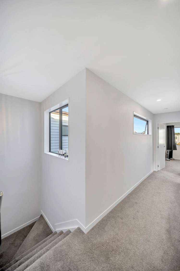 9 John Burn Road Takanini_16