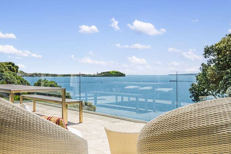 3/27a Paritai Drive Orakei_1