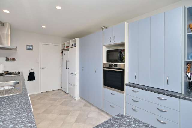 63 Trafford Street Harewood_1