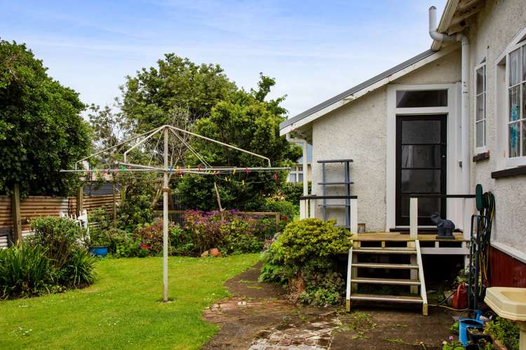 21 Egmont Street Patea_24