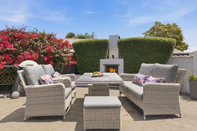 61 Stableford Drive Pyes Pa_13