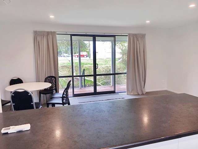 1 Bank Street 1384_2