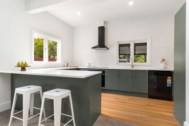 90 Roker Street Somerfield_6