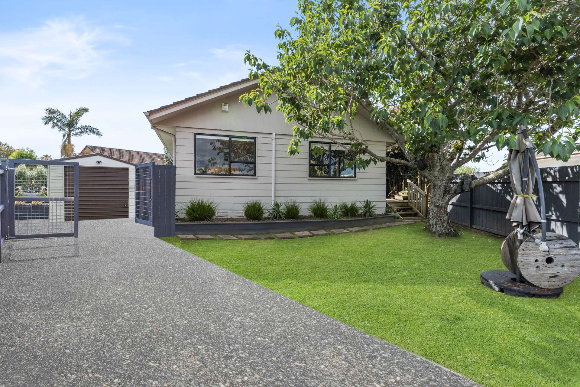 1/20 Glenhaven Place Te Atatu Peninsula_0