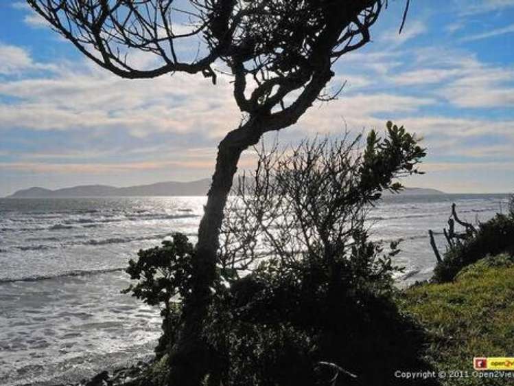 2/37 The Esplanade Raumati South_20