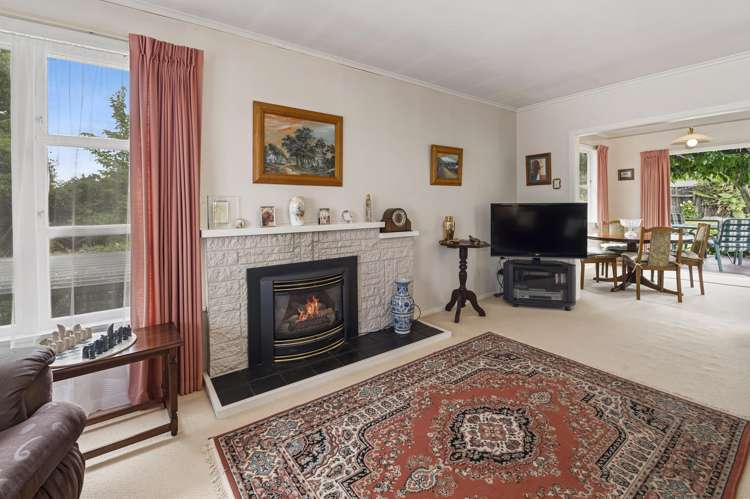 33 Alastair Avenue Owhata_3