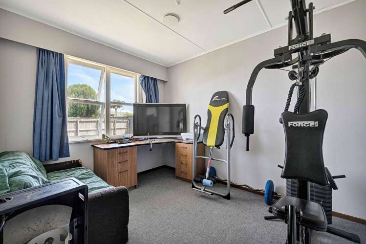 66A Cloten Road Stratford_13