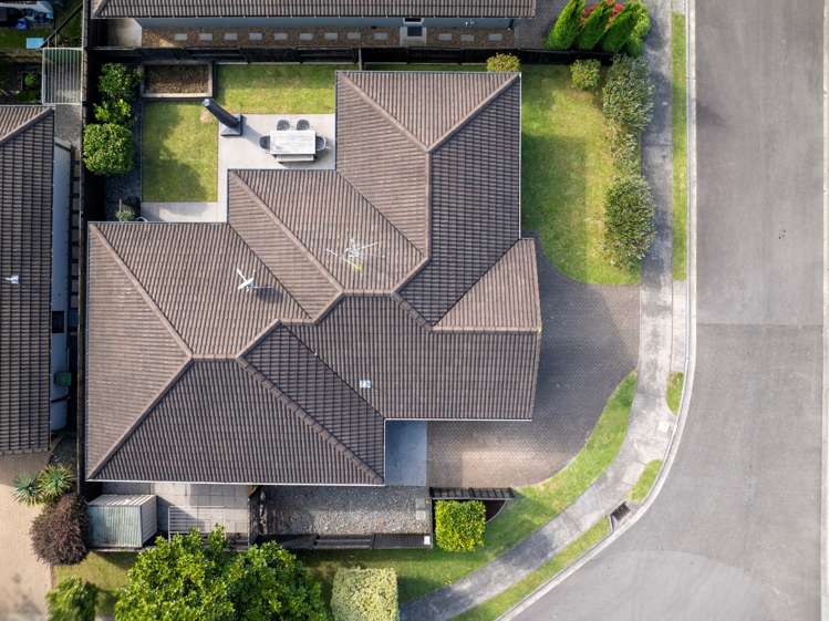 5 Montrose Place Pyes Pa_24