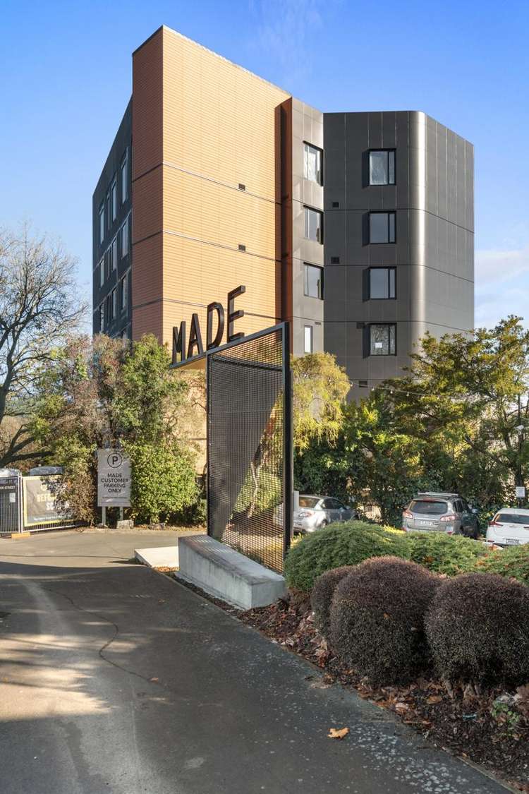 1 Cook Street Hamilton East_3