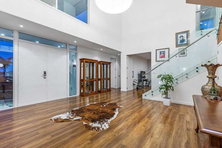 6 Throttle Close Dairy Flat_51