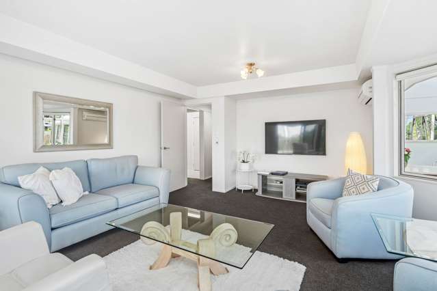 2/7 Vale Road Riverside_4