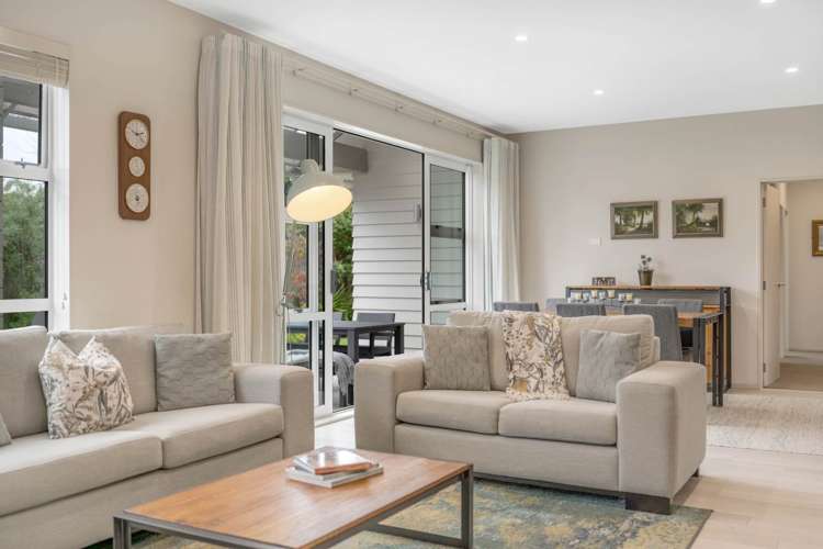 12 Lydiard Place Beachlands_21