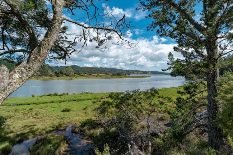 671 Hikuai Settlement Road Pauanui_20