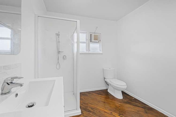 2/184 Powderham Street New Plymouth_10