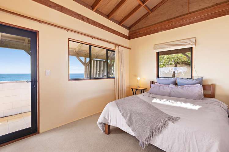 69 High Street Island Bay_9