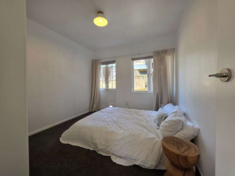2A Holiday Road Stanmore Bay_6