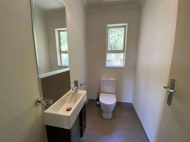 19 Bunker Way Strathmore Park_18