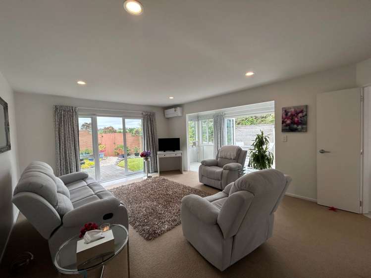 10B Tipene Place Meadowbank_5