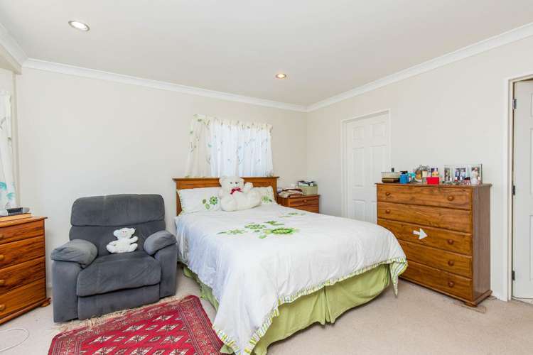 21 Hendry Avenue Hillsborough_8