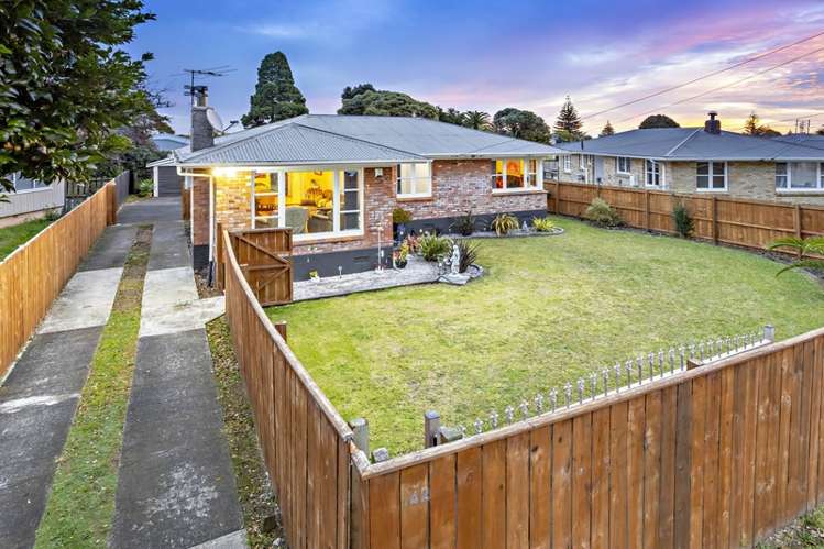 142 Russell Road Manurewa_0