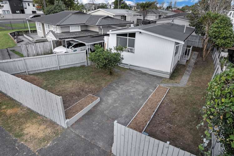2/2 Dagenham Street Manurewa_14