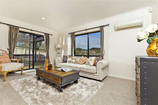 56 View Ridge Drive Ranui_2