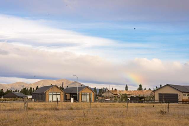 15 Tussock Crescent Twizel_2