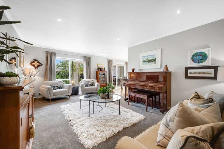 11 Holly Way Sunnyhills_12