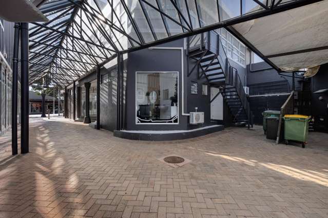 77 Devonport Road Tauranga Central_1