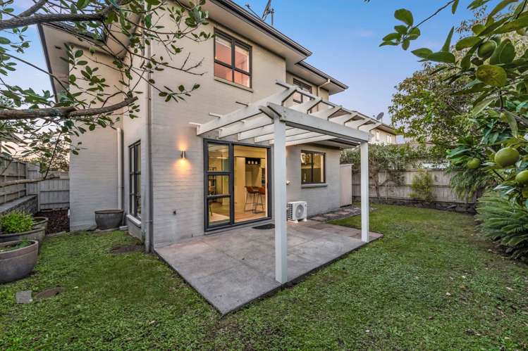 110 Tihi Street Stonefields_30