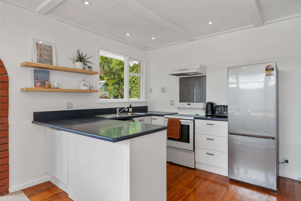 8 Roy Crescent_1