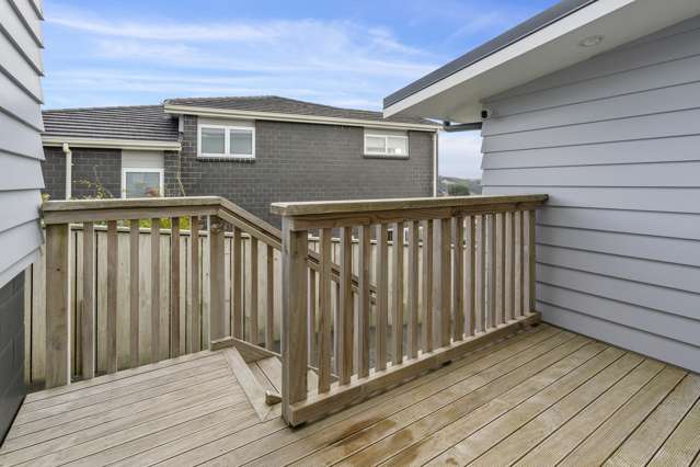 85 Endeavour Drive Whitby_1