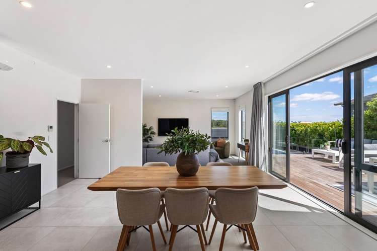 191 Ninth View Avenue Beachlands_11