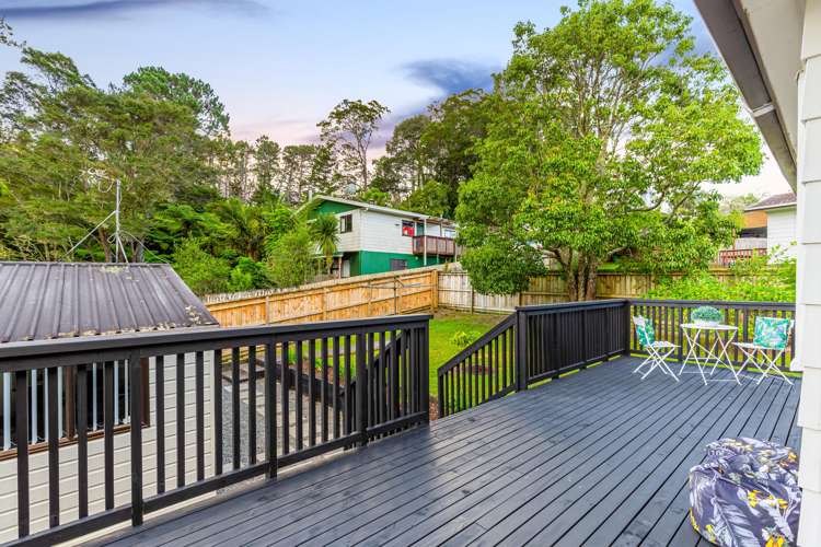 18 Alidade Place Massey_13