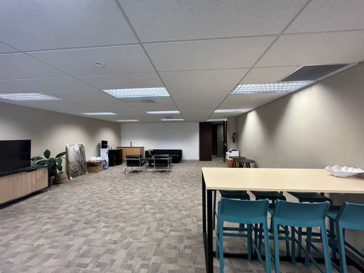 suite 3, 18 Anzac Street Takapuna_2