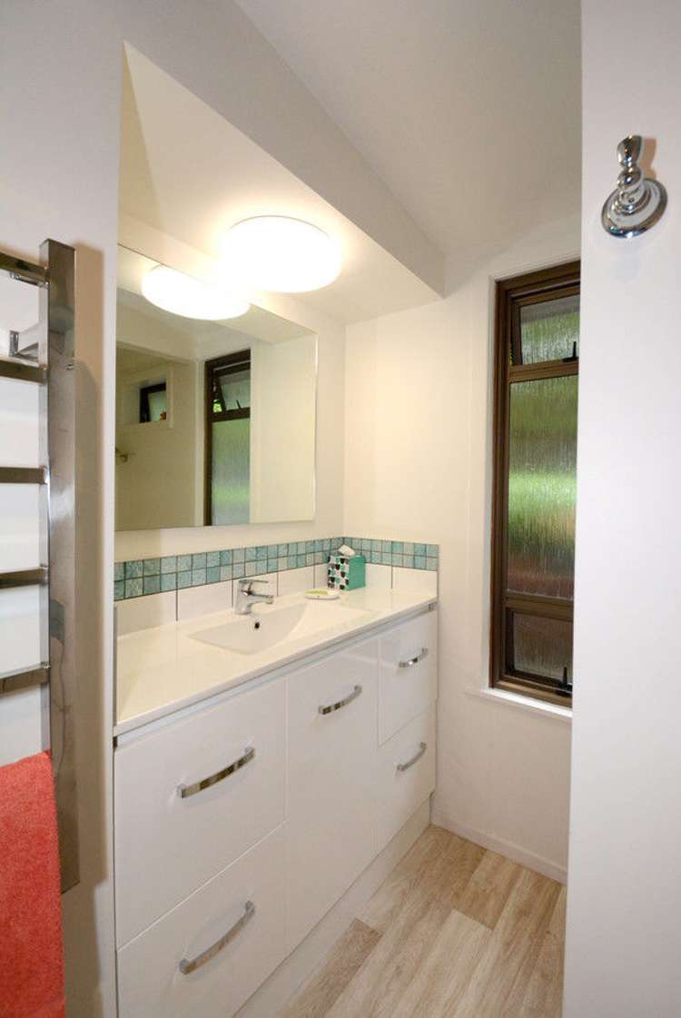 84 Hocken Street Kenmure_11