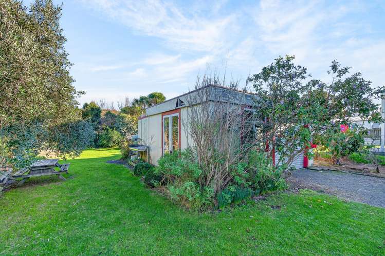 44 Pinedale Crescent Riversdale Beach_18