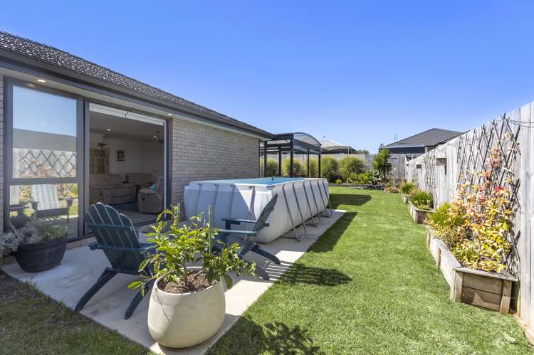 6 Opouatu Avenue Glenbrook_13