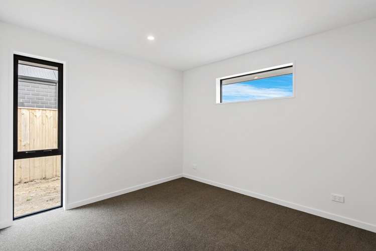 8 Vercoe Street Elgin_14