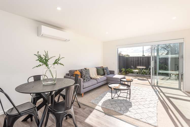 8/51 Hills Road Edgeware_5