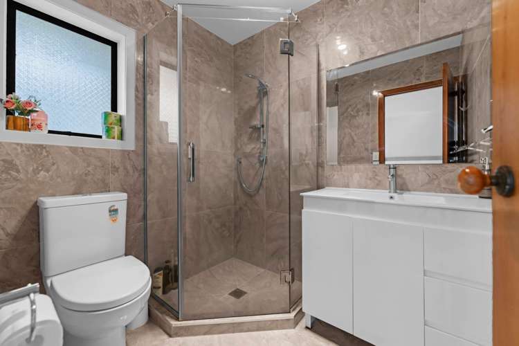 2/5 Esperanto Road Papatoetoe_13